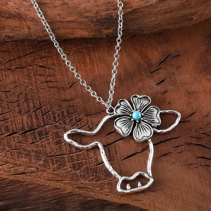 VINTAGE WESTERN STYLE BULL HEAD TURQUOISE FLOWER PENDANT NECKLACE