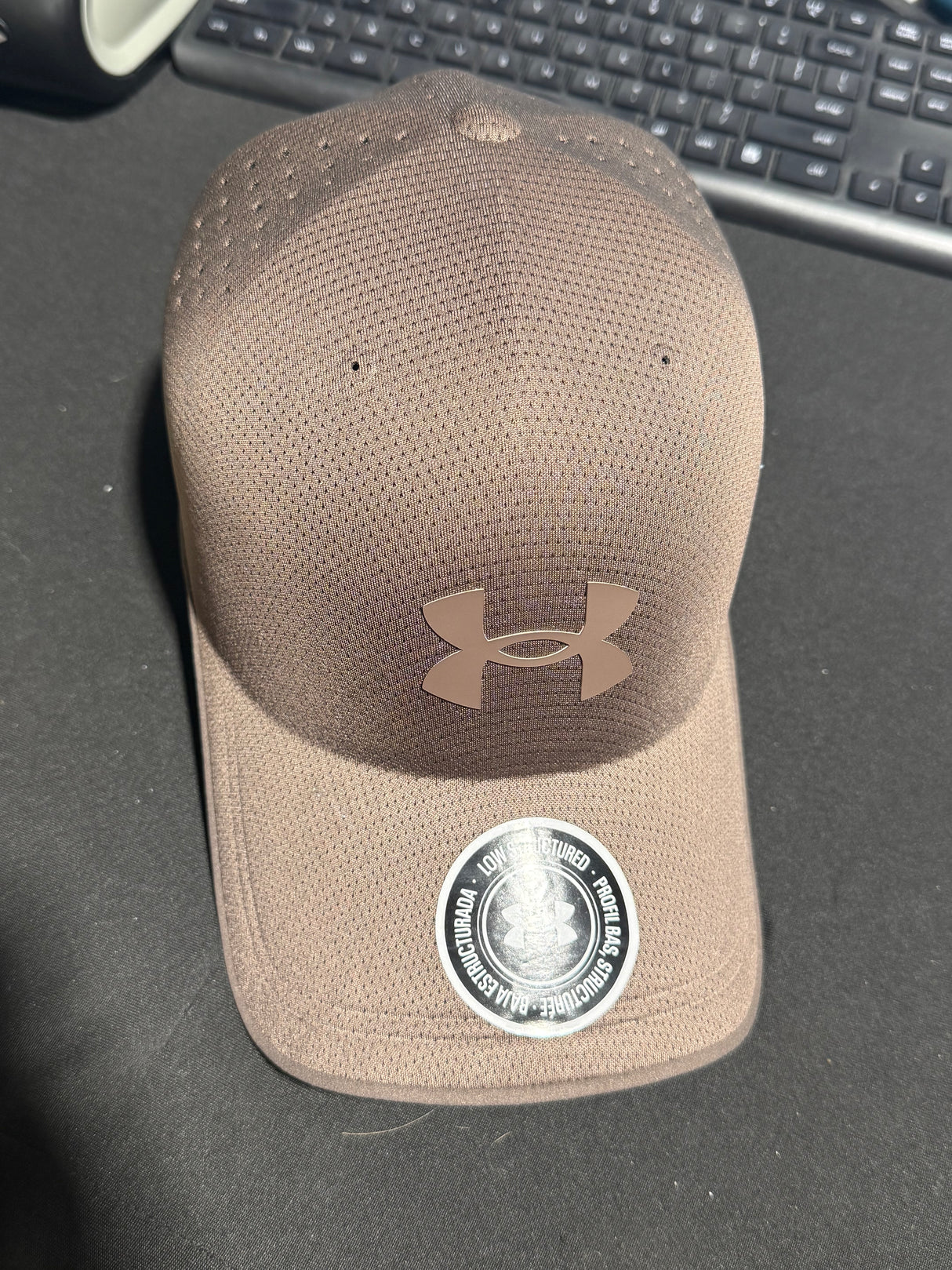 UNDER ARMOUR UNISEX STEALTHFORM UNCRUSHABLE HATS 50% OFF