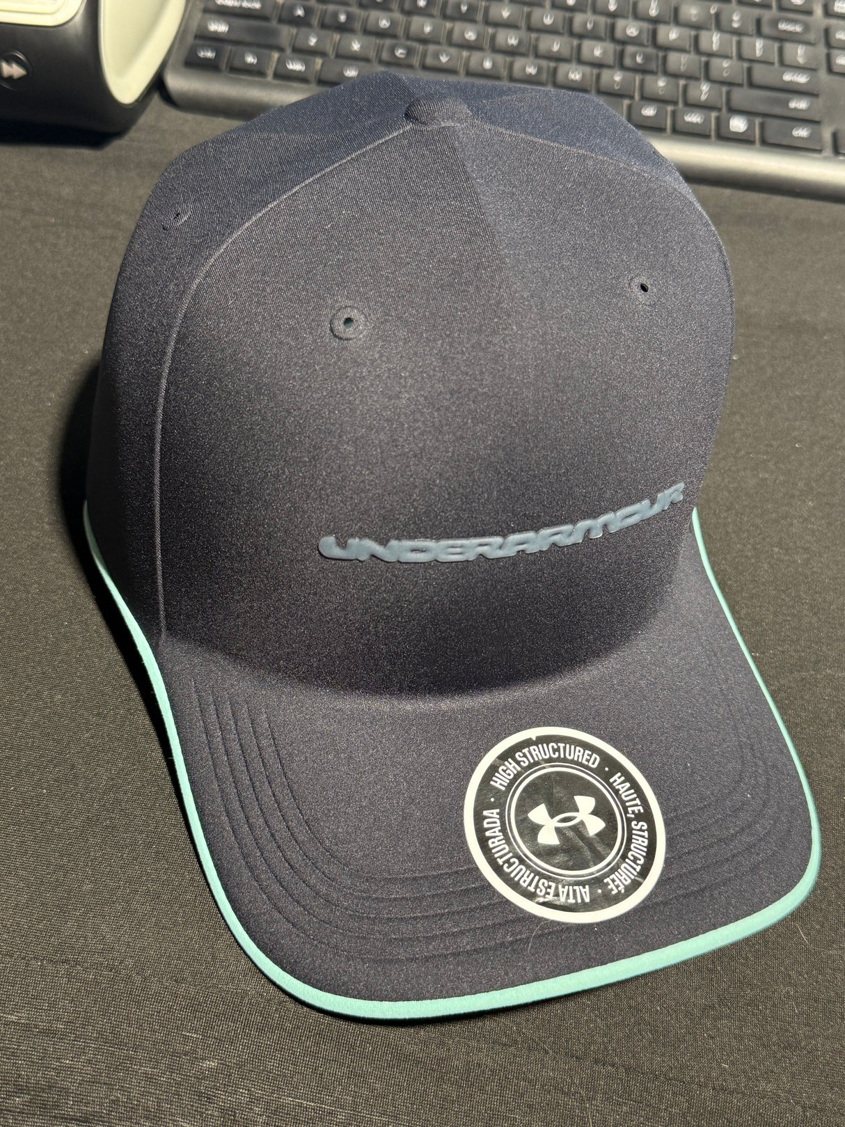 UNDER ARMOUR UNISEX STEALTHFORM HIGH HAT 50% OFF