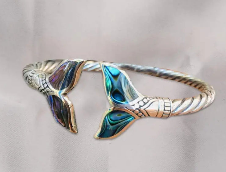 MERMAID TAIL DESIGN BRACELET