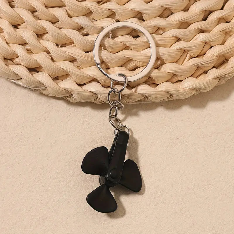 PROPELLER KEYCHAIN
