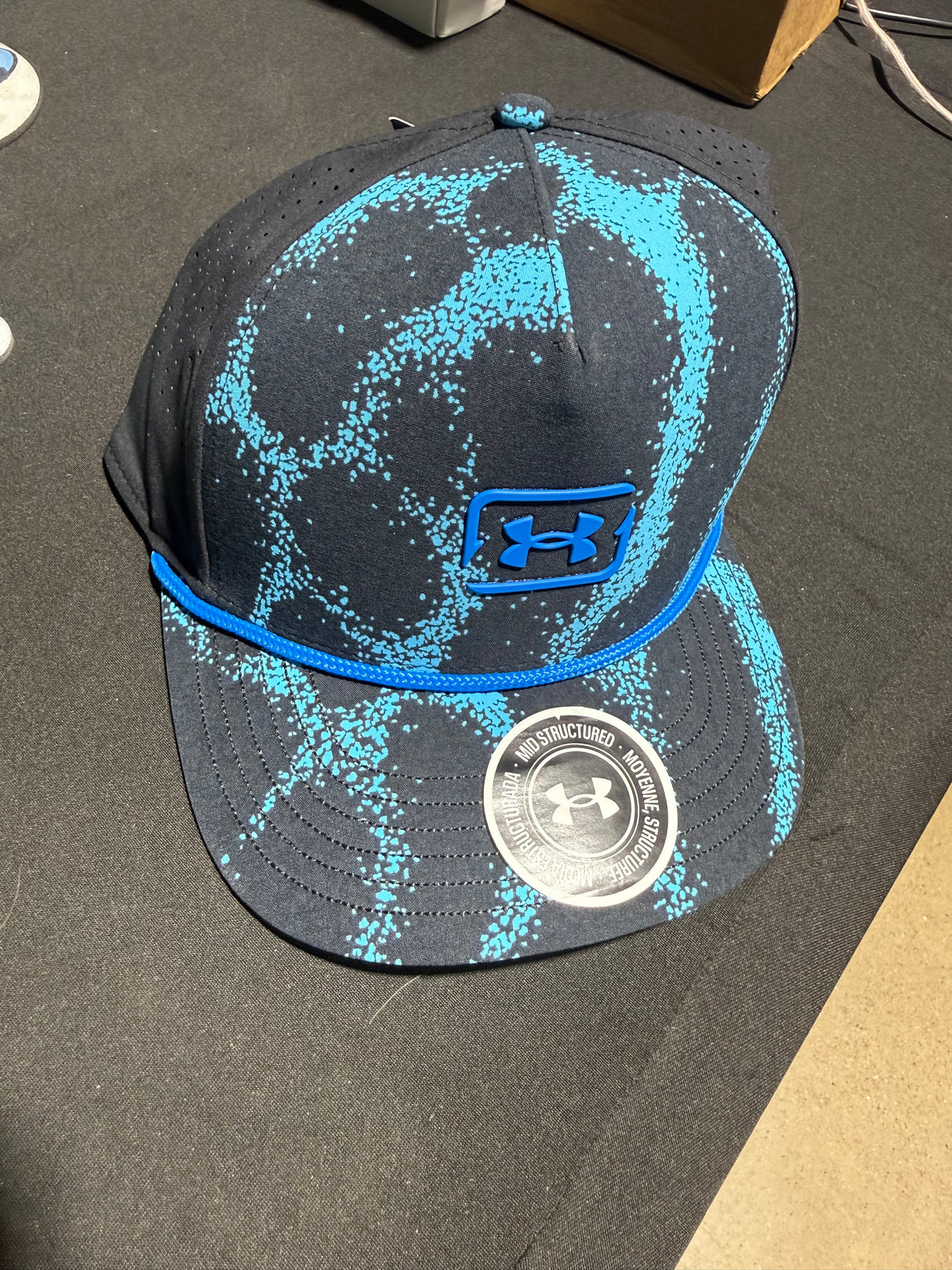 UNDER ARMOUR MENS FISHING HOOK LOGO HATS 50% OFF