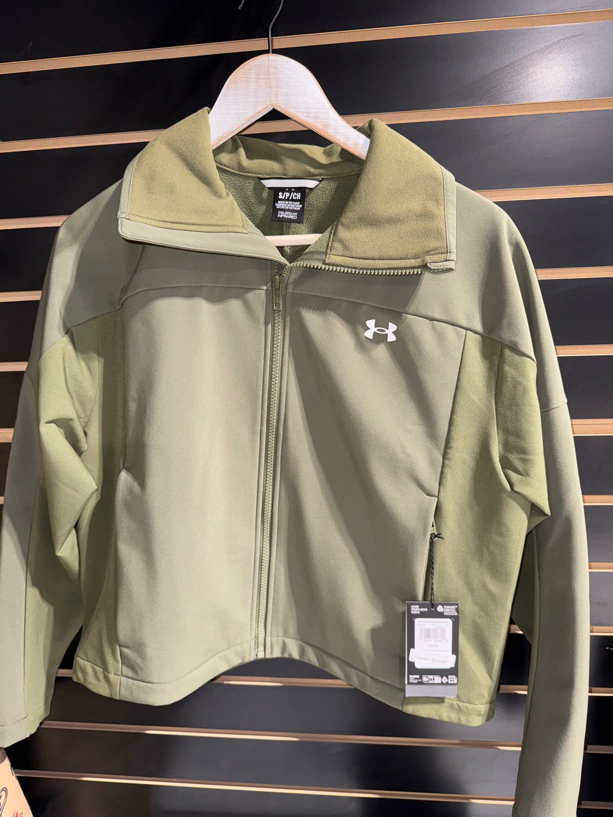 UNDER ARMOUR WOMENS SHIELD SOFTSHELL JACKET 50% OFF