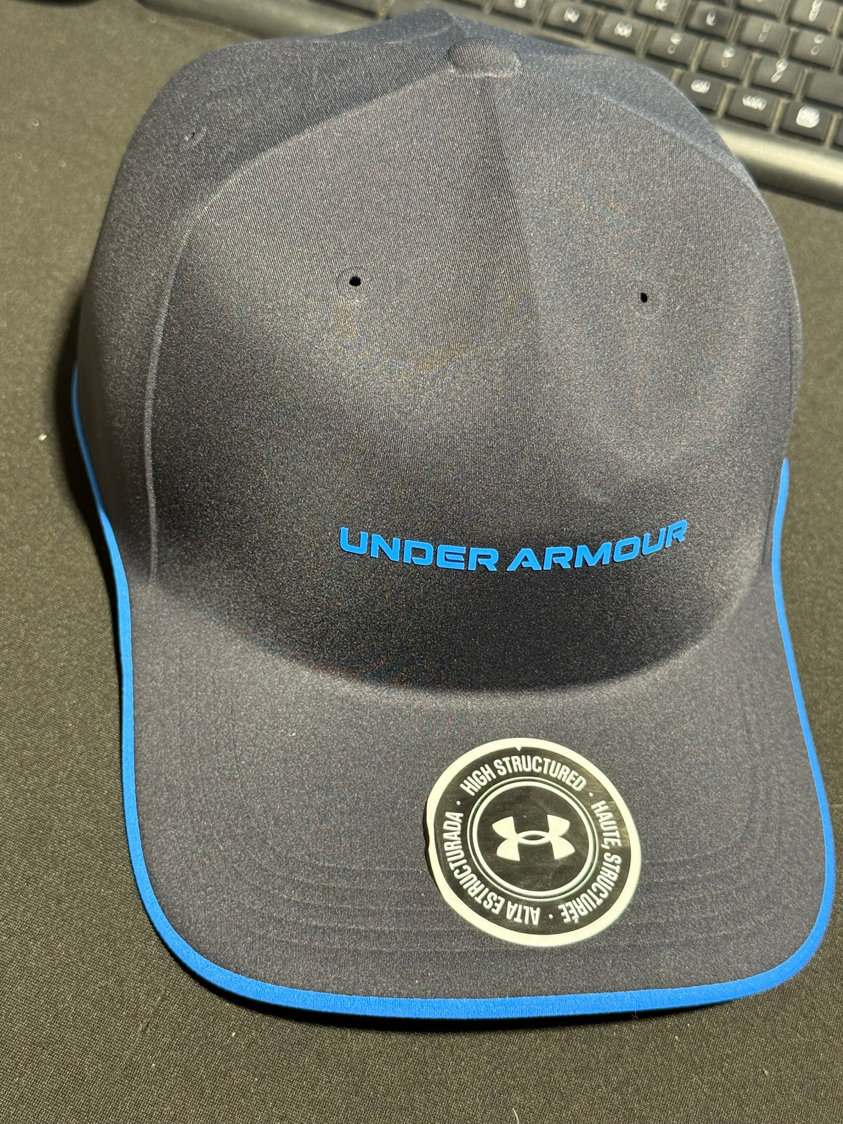 UNDER ARMOUR UNISEX STEALTHFORM HIGH HAT 50% OFF