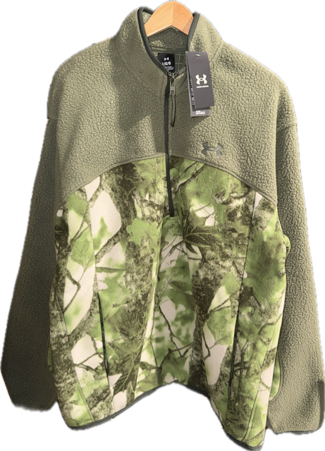 UNDER ARMOUR MENS CGI BASECAMP CAMO HALF-ZIP 50% OFF