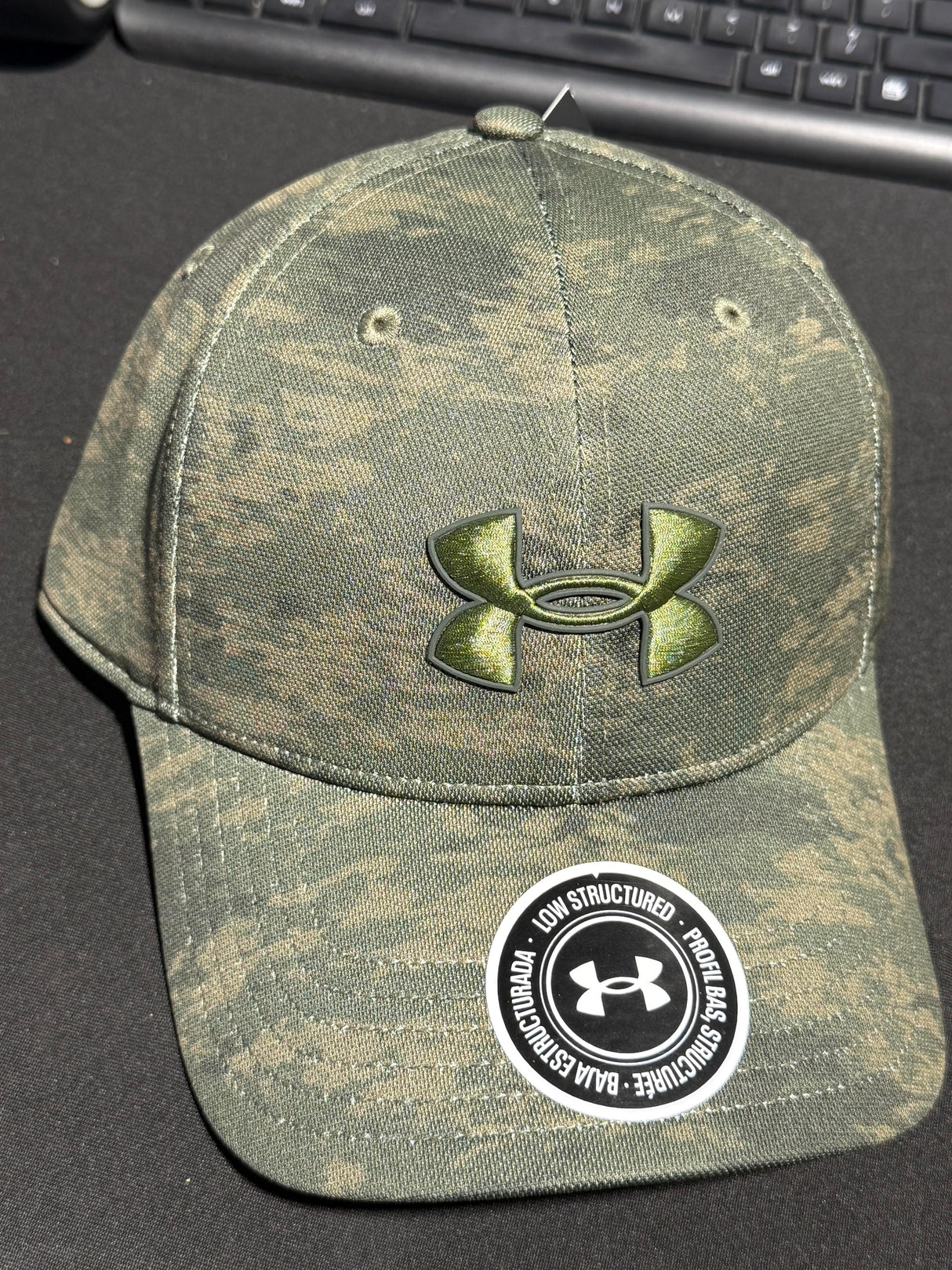 UNDER ARMOUR LOGO MENS HAT 50% OFF